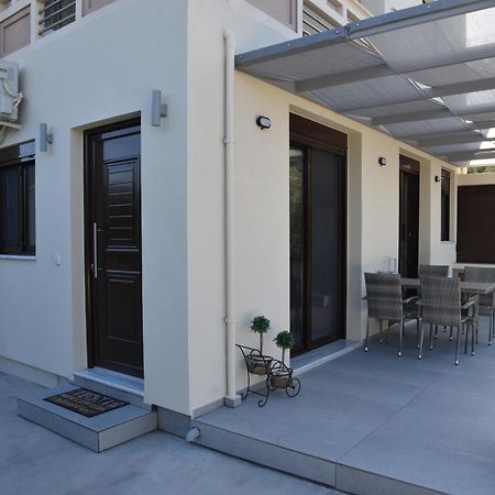 Pirgos Deluxe Apartment - Private Parking Kíssamos Eksteriør bilde