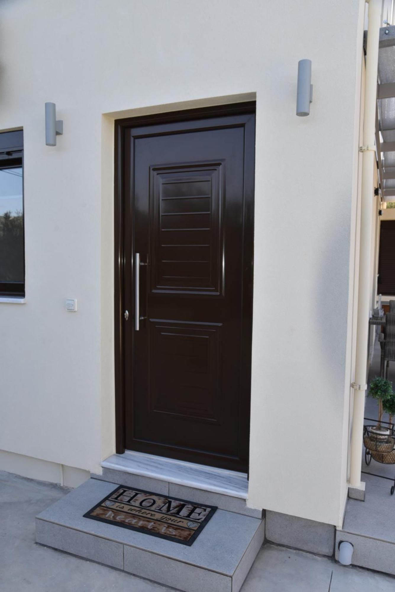 Pirgos Deluxe Apartment - Private Parking Kíssamos Eksteriør bilde